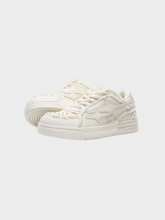 DCRB Broken Creme Sneakers